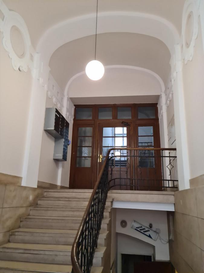 Amber Apartament 11 Krakow Bagian luar foto